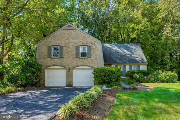 9801 DELLCASTLE RD, Montgomery Village, MD 20886