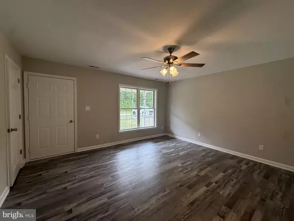 Montross, VA 22520,185 WOODBERRY DR