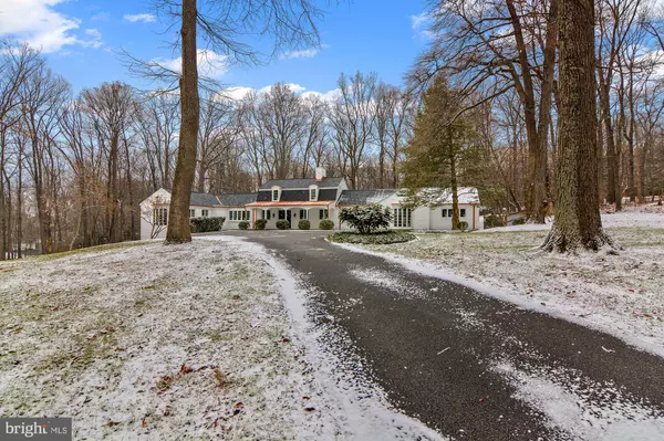 Owings Mills, MD 21117,7 CAVESWOOD LN