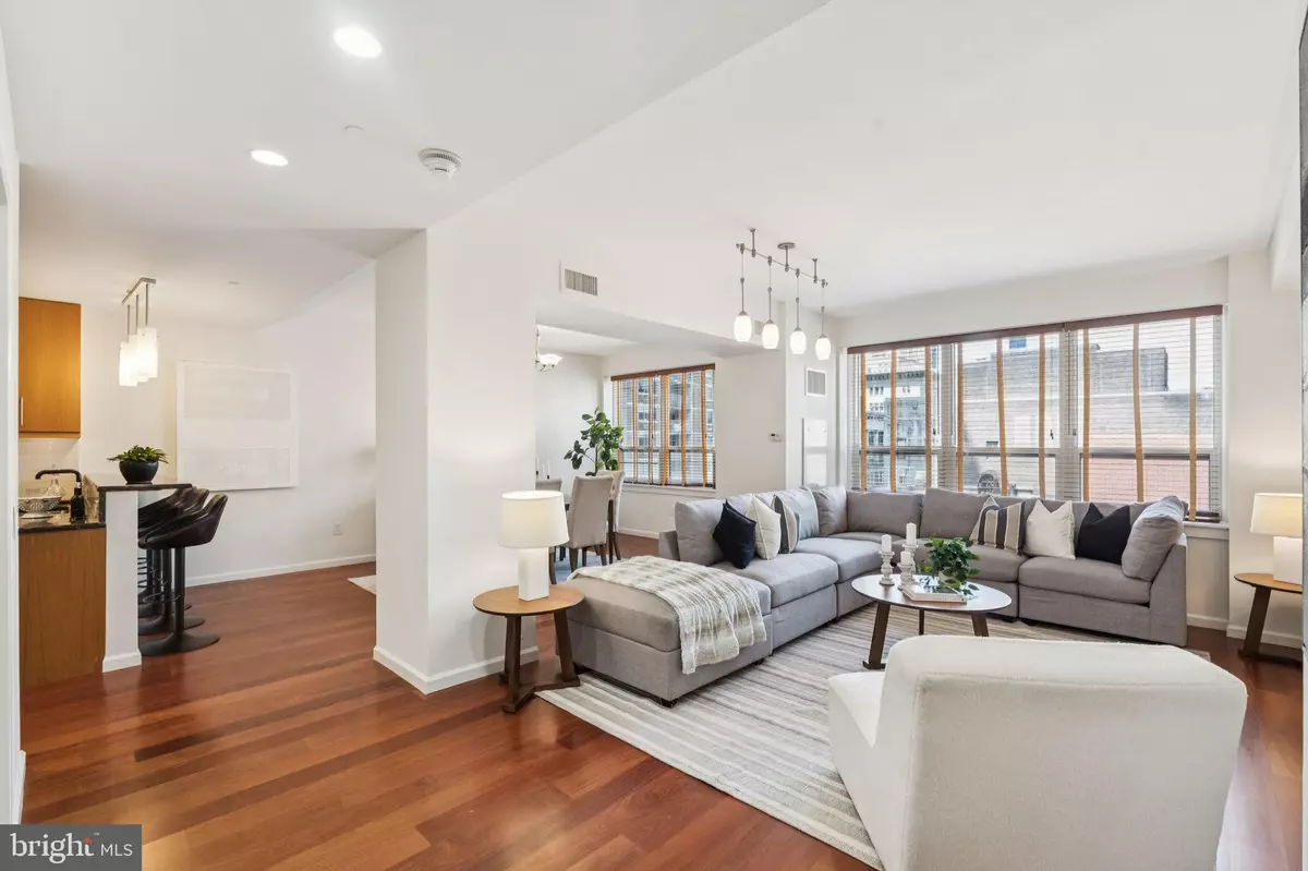 Philadelphia, PA 19102,1425 LOCUST ST #11E