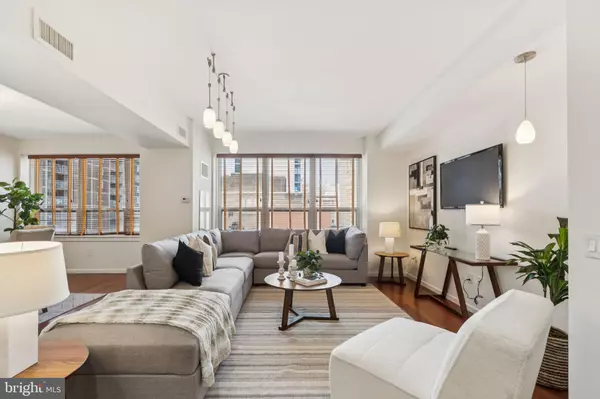 Philadelphia, PA 19102,1425 LOCUST ST #11E