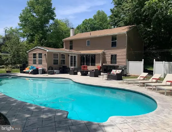 Marlton, NJ 08053,32 JARRETT CT