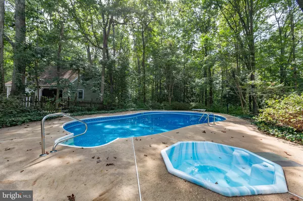 Fredericksburg, VA 22407,5 MAYFAIR DR