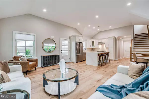 Princeton, NJ 08540,567 RIVERSIDE DR