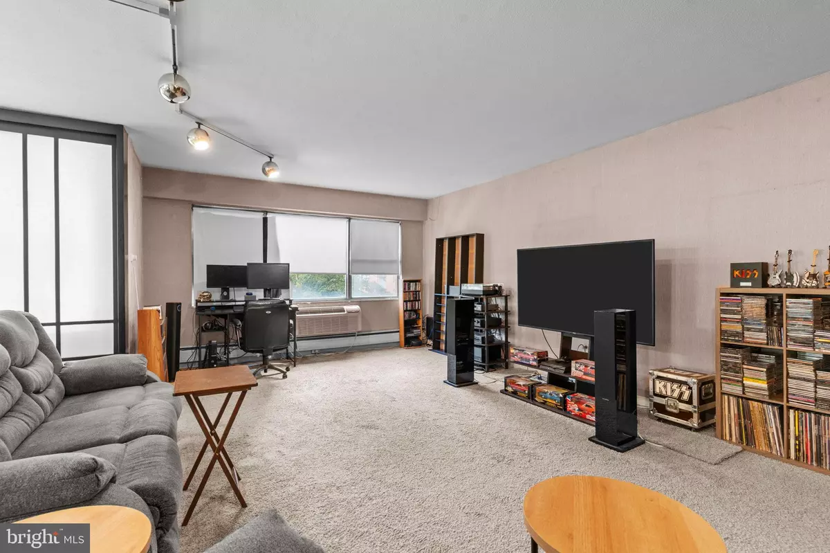 Elkins Park, PA 19027,7900 OLD YORK RD #414-A