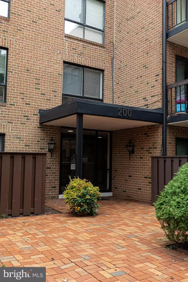 Huntingdon Valley, PA 19006,1680 HUNTINGDON PIKE #210