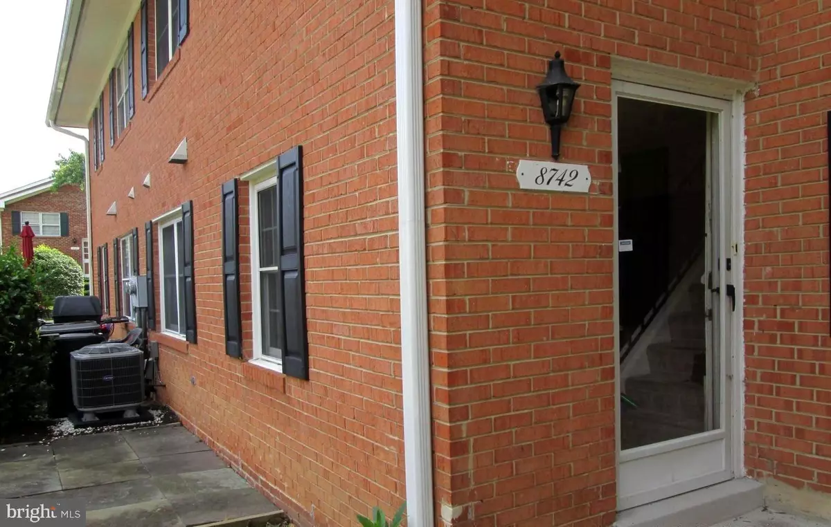 Alexandria, VA 22309,8742 WALUTES CIR