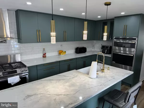 Burlington, NJ 08016,839 BORDENTOWN RD