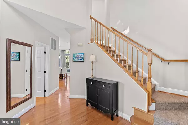 Leesburg, VA 20176,105 BURT CT NE