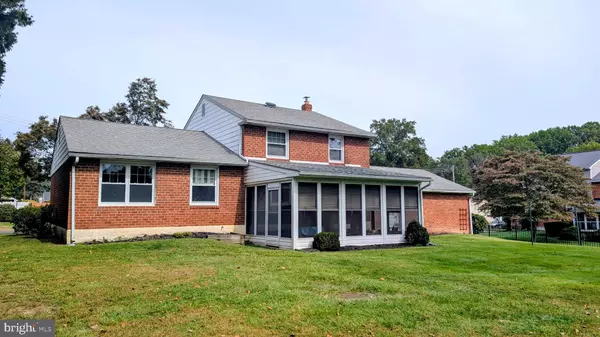 Brookhaven, PA 19015,4942 MONROE DR