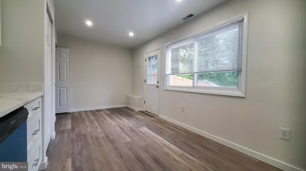Fredericksburg, VA 22405,902 ANVIL RD