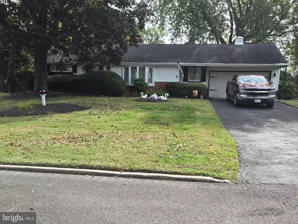 1107 ROBERTS AVE, Feasterville Trevose, PA 19053