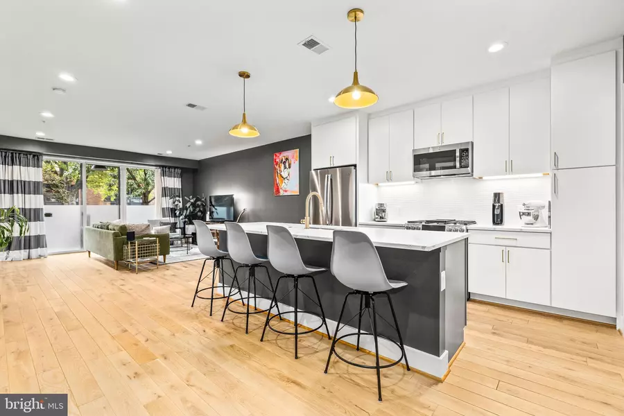 2234 11TH ST NW #101, Washington, DC 20001