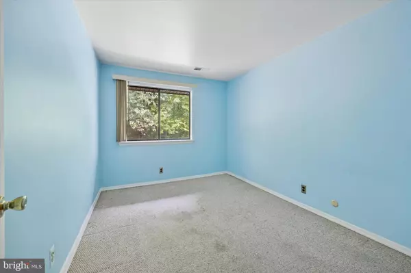 Maple Shade, NJ 08052,115 E KINGS HWY #444