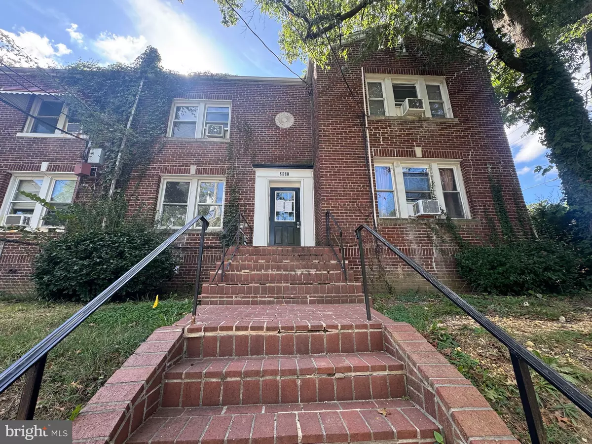 Washington, DC 20020,2801 Q ST SE