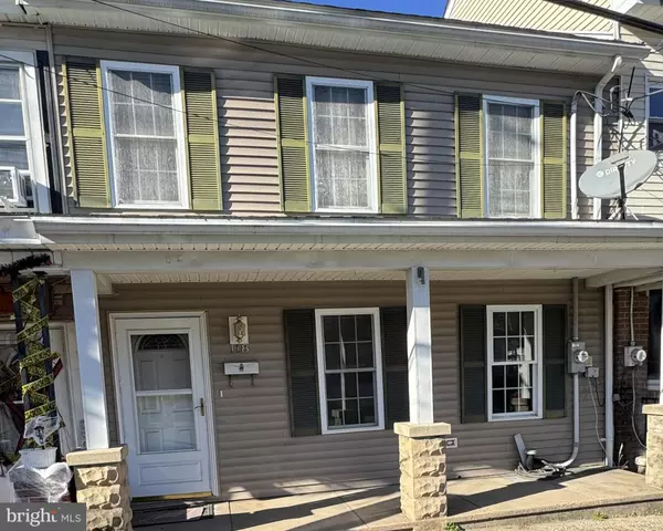 118 W LAUREL ST, Tremont, PA 17981