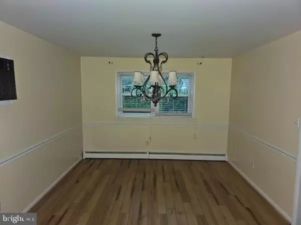 Conshohocken, PA 19428,1004 ASPEN CT