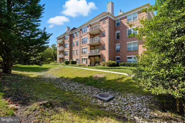 Lutherville Timonium, MD 21093,12201 BURNCOURT RD #302