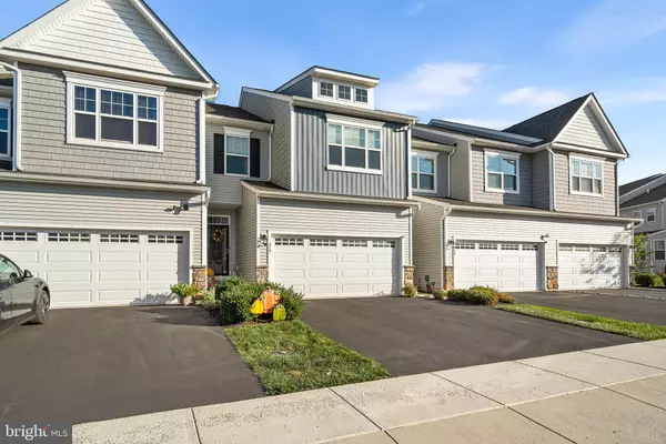 Royersford, PA 19468,317 RIDGEWOOD DR