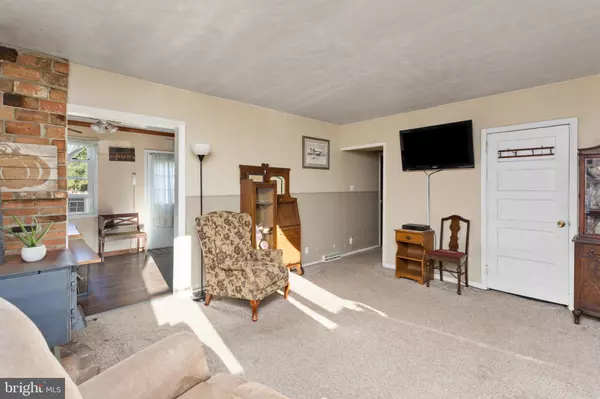Shamong, NJ 08088,450 STOKES RD