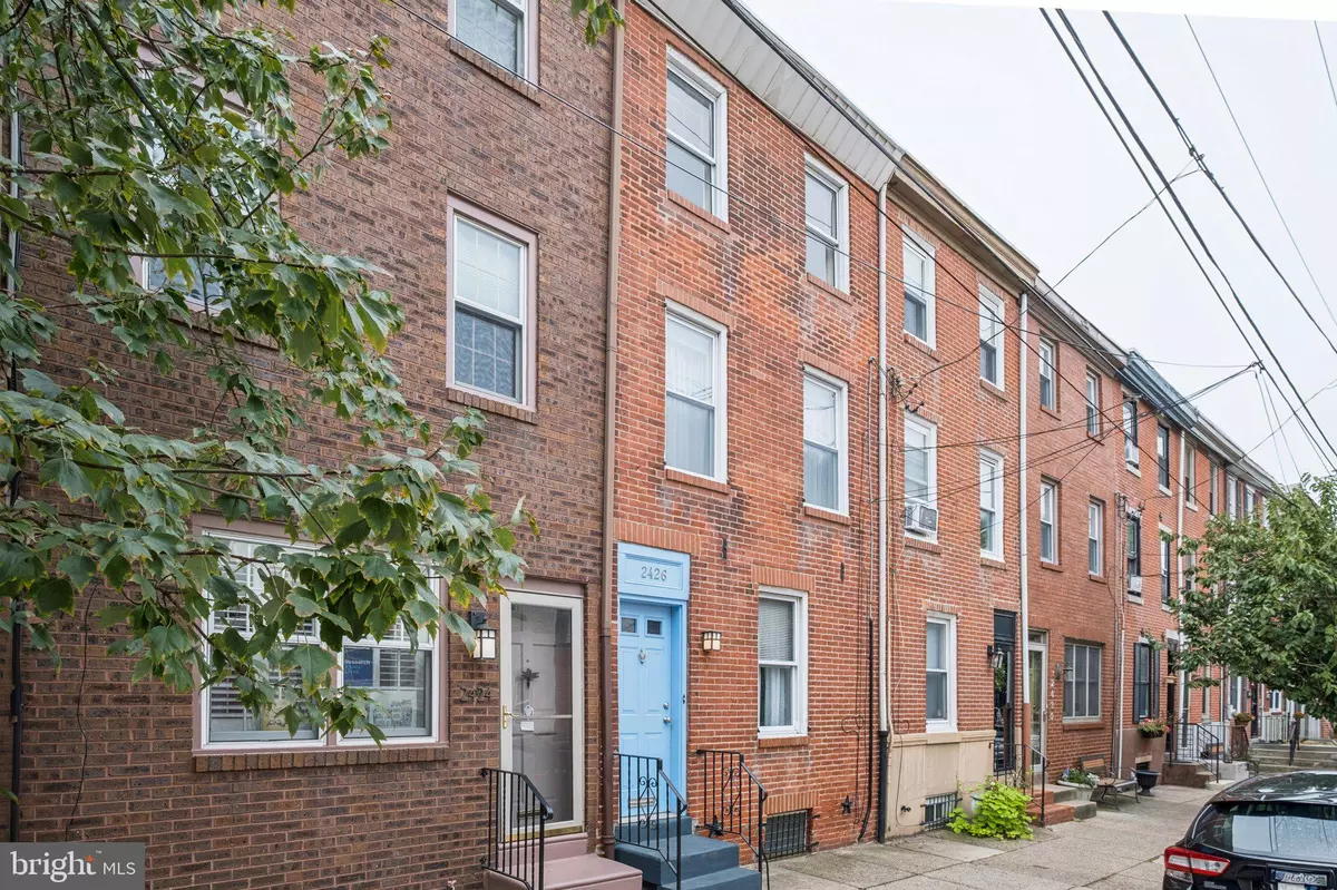 Philadelphia, PA 19130,2426 ASPEN ST