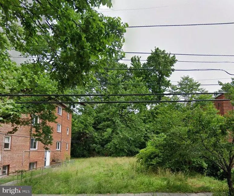 Washington, DC 20032,213 VALLEY AVE SE