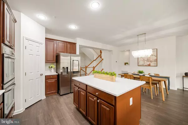 Accokeek, MD 20607,2703 LUCAS RUN WAY