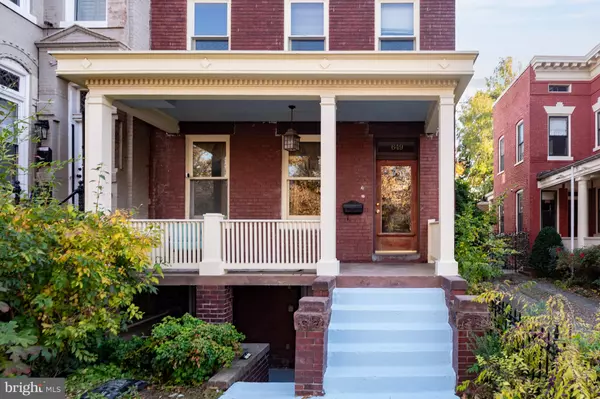 Washington, DC 20003,649 SOUTH CAROLINA AVE SE