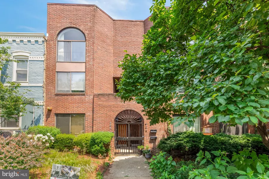 406 15TH ST SE, Washington, DC 20003