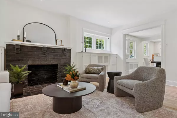 Philadelphia, PA 19119,525 BURNHAM RD