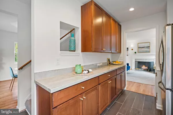 Kensington, MD 20895,3013 FERNDALE ST