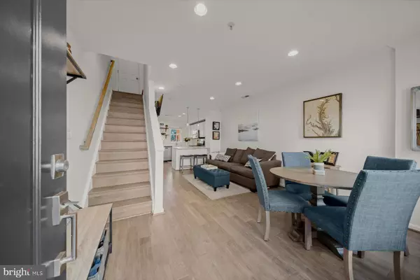 Washington, DC 20003,1043 5TH ST SE