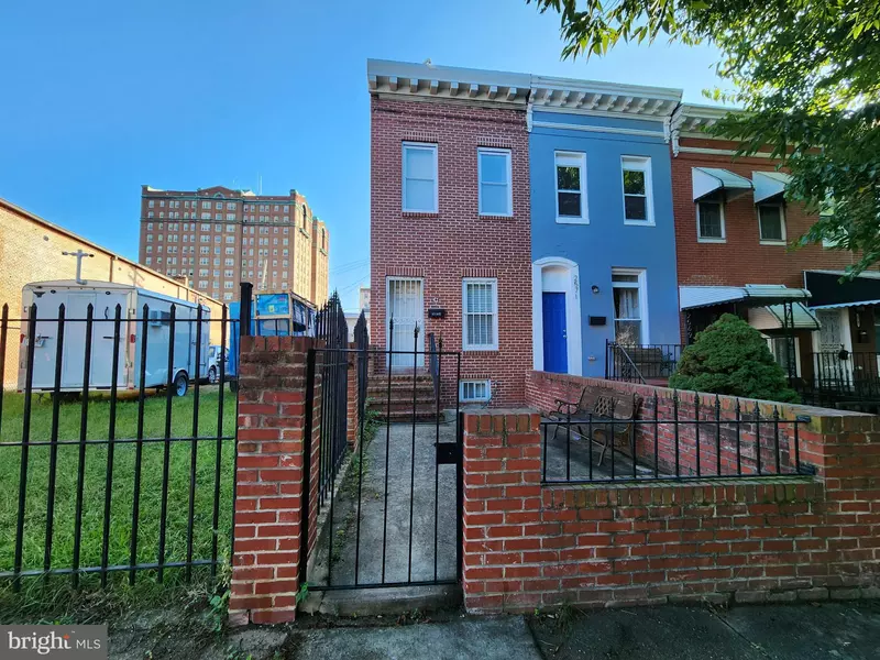 2573 MCCULLOH ST, Baltimore, MD 21217