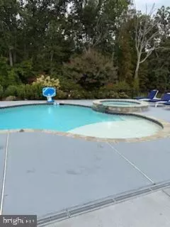 Haymarket, VA 20169,5220 BONNIE BRAE FARM DR