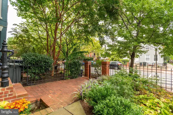 Washington, DC 20002,1355 CONSTITUTION AVE NE