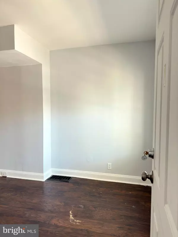 Philadelphia, PA 19143,5425 CHRISTIAN ST #1ST