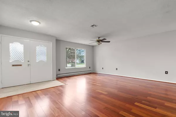 Silver Spring, MD 20906,3415 ISLAND CREEK CT #131-A
