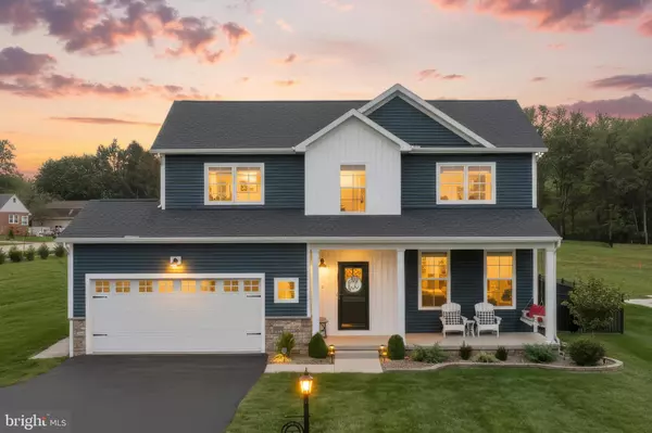 6 LOBELL RD, Abbottstown, PA 17301