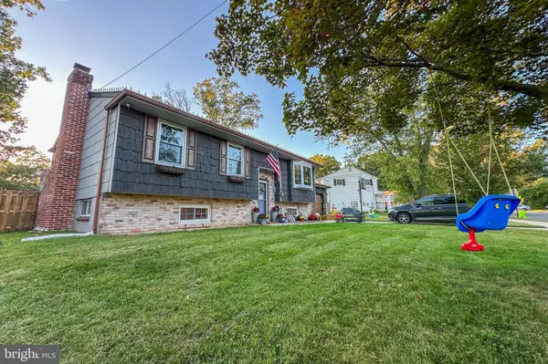 Williamstown, NJ 08094,1605 PIN OAK RD