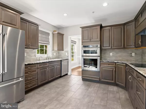 Clarksville, MD 21029,5930 GREAT STAR DR #106