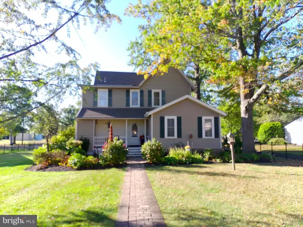 Quakertown, PA 18951,811 W MILL ST