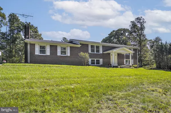 Hollywood, MD 20636,43063 HUGH DR