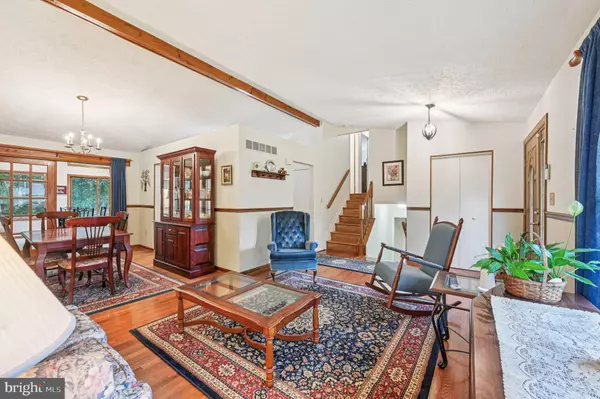 Severna Park, MD 21146,794 TREMAINE WAY