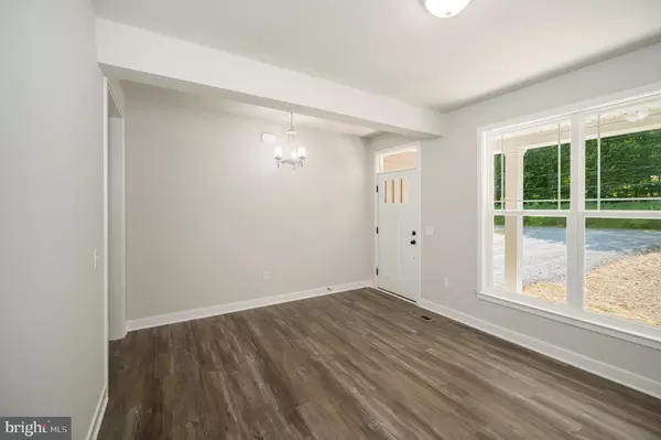 Stafford, VA 22554,470 HOPE RD