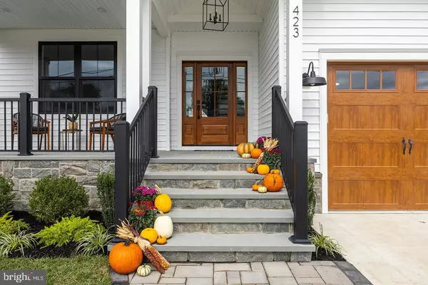 Haddon Township, NJ 08108,423 ALBANY AVE