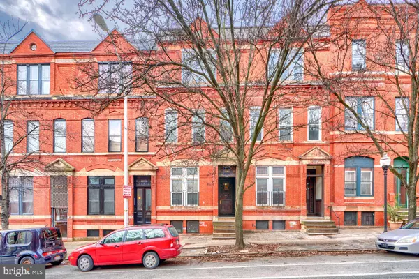 Baltimore, MD 21218,2106 SAINT PAUL ST