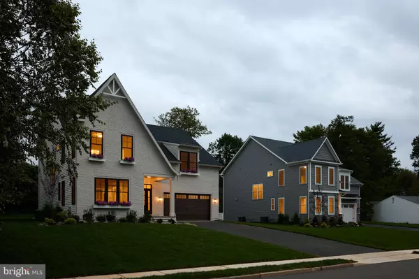 Erdenheim, PA 19038,418 GLENWAY RD