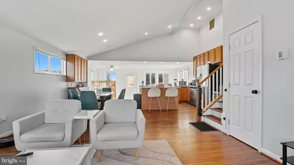 Catonsville, MD 21228,6028 MOOREHEAD RD