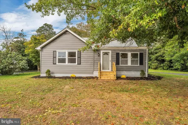 104 N WEST AVE, Minotola, NJ 08341