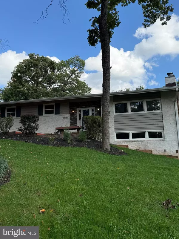 45550 LAKESIDE DR, Sterling, VA 20165